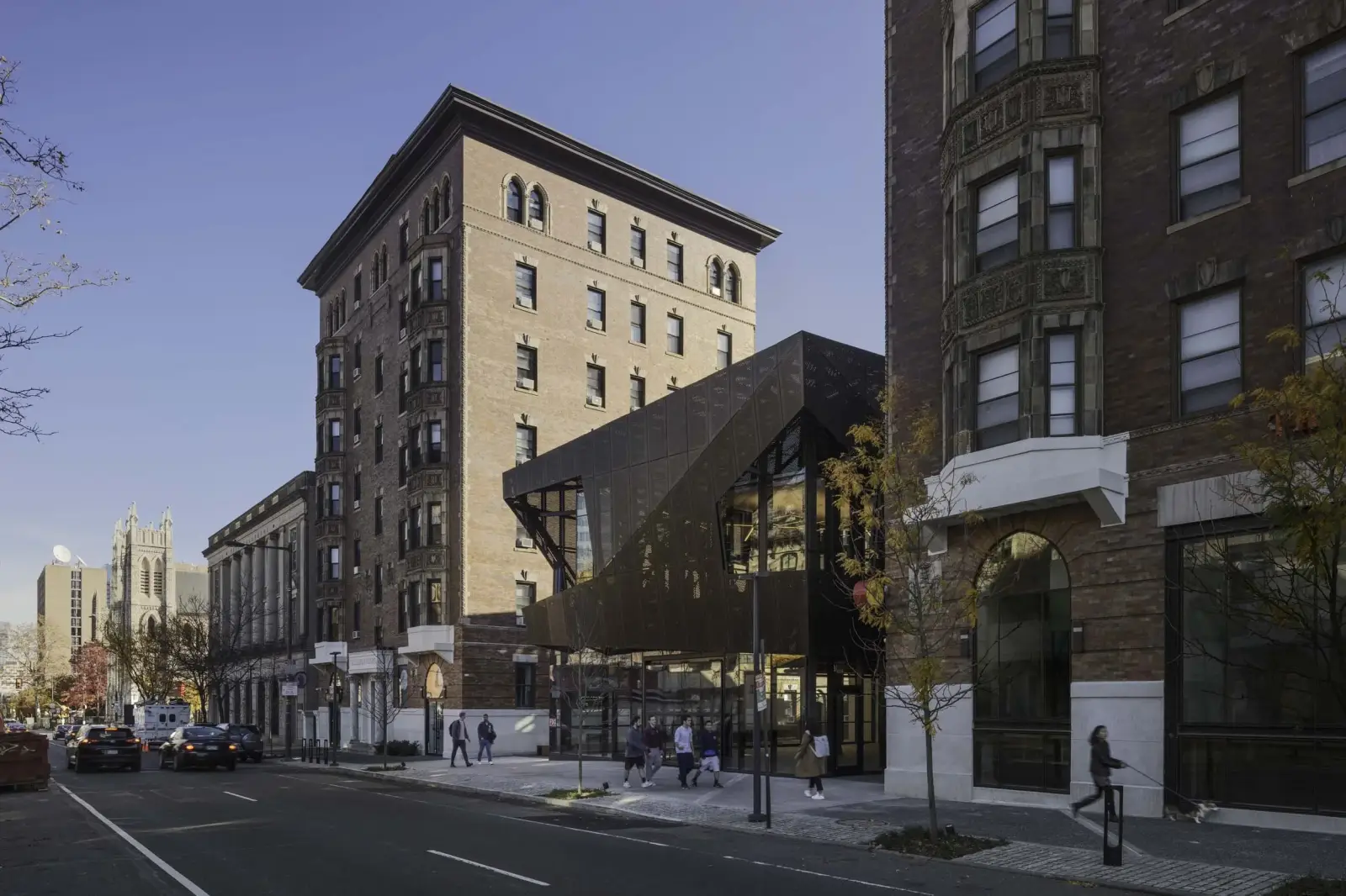 Hamilton+Court+ +Apartment+Exterior+